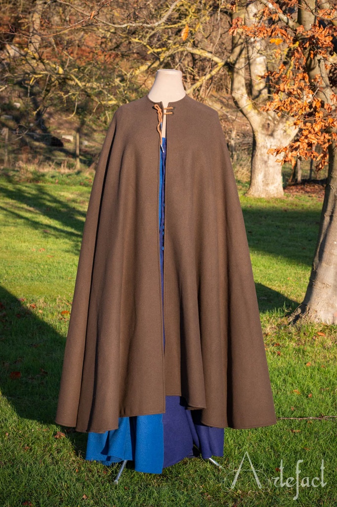 Long cloak - 3/4 of circle